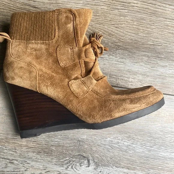 NWOT Franco Sarto Booties - Picture 6 of 9